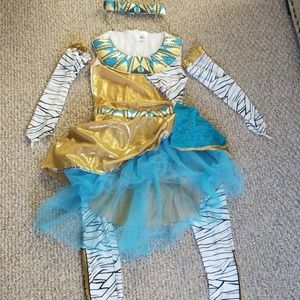 Cleopatra costume